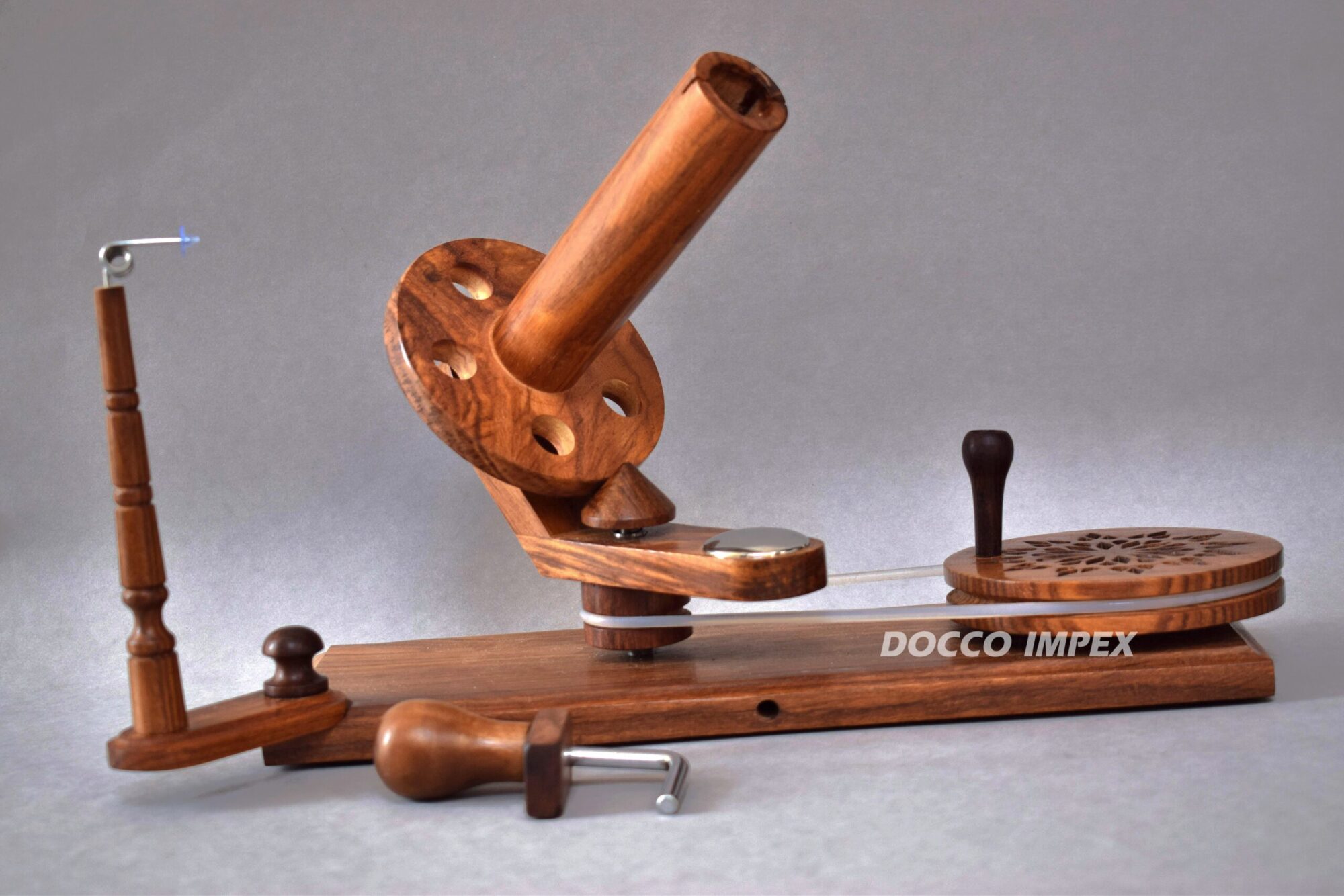 Traditional Wooden Handcrafted Ball Winder ( Rosewood ) - Image 2